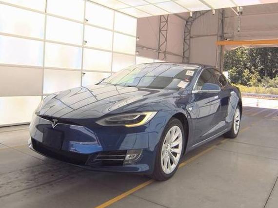TESLA MODEL S 2019 5YJSA1E27KF302525 image